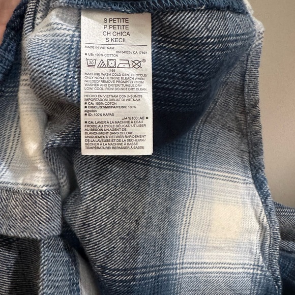 Blue and White Plaid Button-Up Shirt - Picture 5 of 5